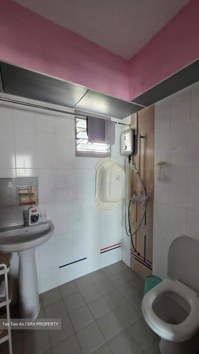 Blk 683A Waterway View (Punggol), HDB 3 Rooms #613789551